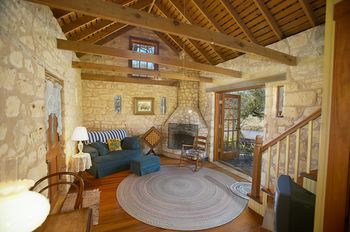 Back Forty Of Fredericksburg Bed & Breakfast Екстериор снимка